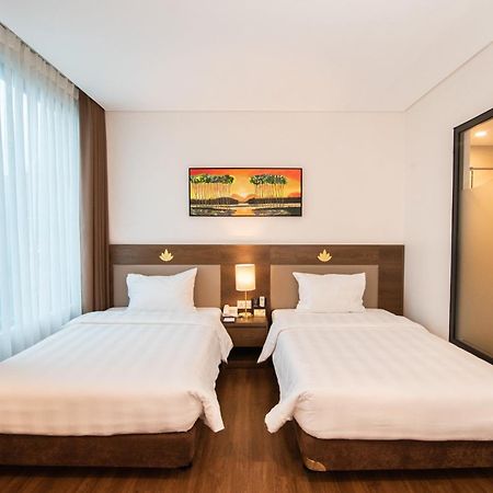 เพอร์เพิล โลตัส โฮเต็ล Hotel Hai Duong ภายนอก รูปภาพ